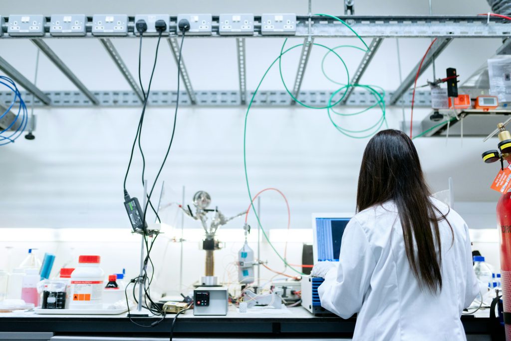 Laboratoire d’analyses diélectriques Diélectrique France