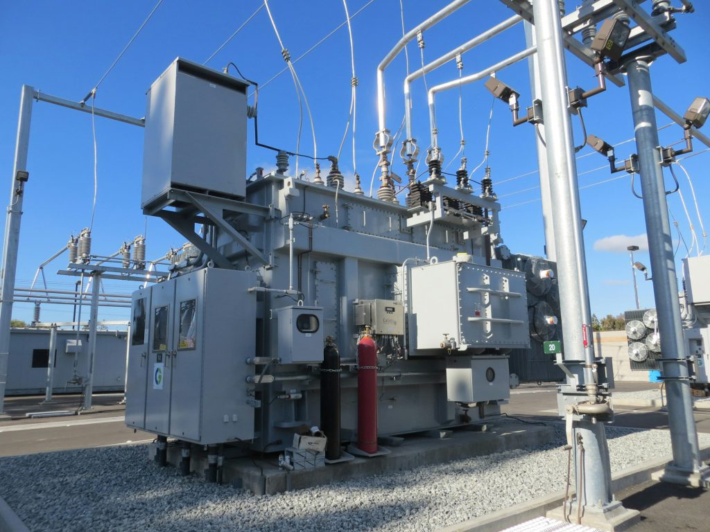 Transformateur de puissance dans un poste électrique